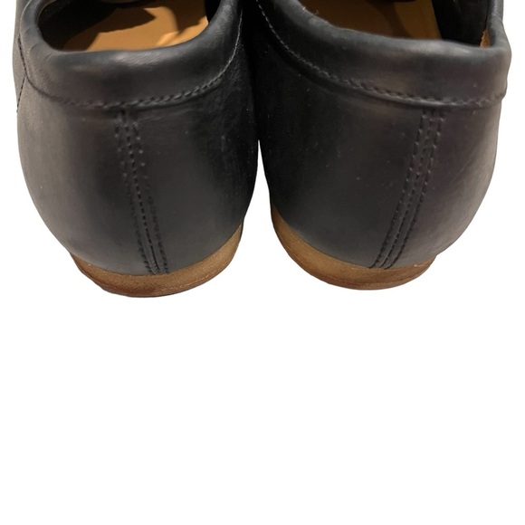 Men’s Clarks Black Leather Wallabees Shoes size 10.5